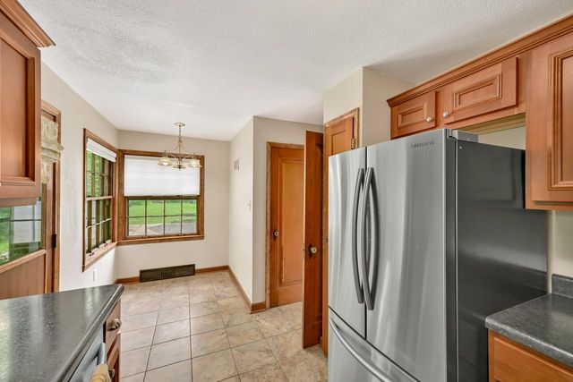 N72W14274 Good Hope ROAD, Menomonee Falls, WI 53051