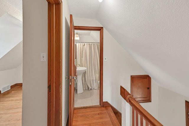 N72W14274 Good Hope ROAD, Menomonee Falls, WI 53051