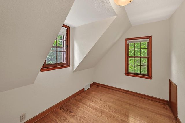 N72W14274 Good Hope ROAD, Menomonee Falls, WI 53051