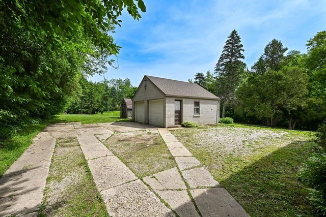 N72W14274 Good Hope ROAD, Menomonee Falls, WI 53051