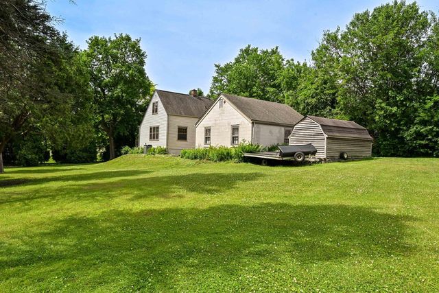 N72W14274 Good Hope ROAD, Menomonee Falls, WI 53051