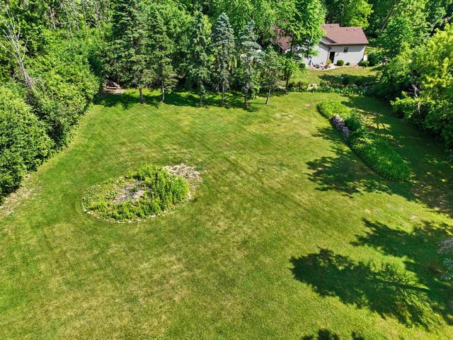 N72W14274 Good Hope ROAD, Menomonee Falls, WI 53051