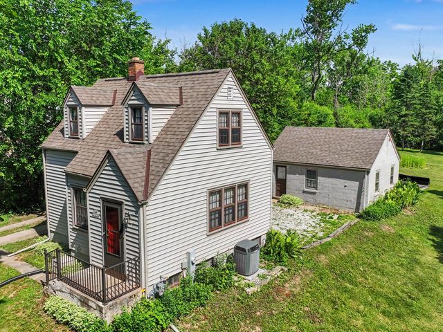 N72W14274 Good Hope ROAD, Menomonee Falls, WI 53051