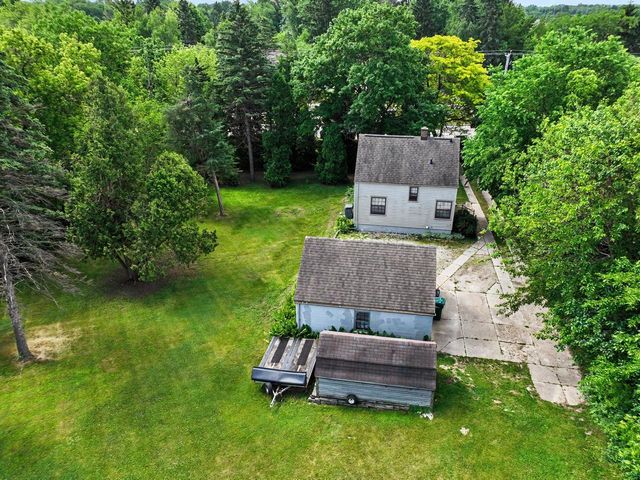 N72W14274 Good Hope ROAD, Menomonee Falls, WI 53051