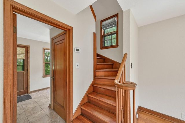 N72W14274 Good Hope ROAD, Menomonee Falls, WI 53051