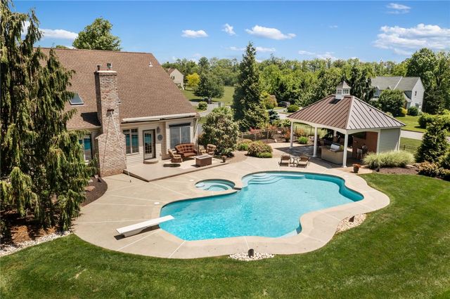 1880 Hamilton Drive, Lower Milford Twp, PA 18036