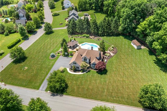 1880 Hamilton Drive, Lower Milford Twp, PA 18036