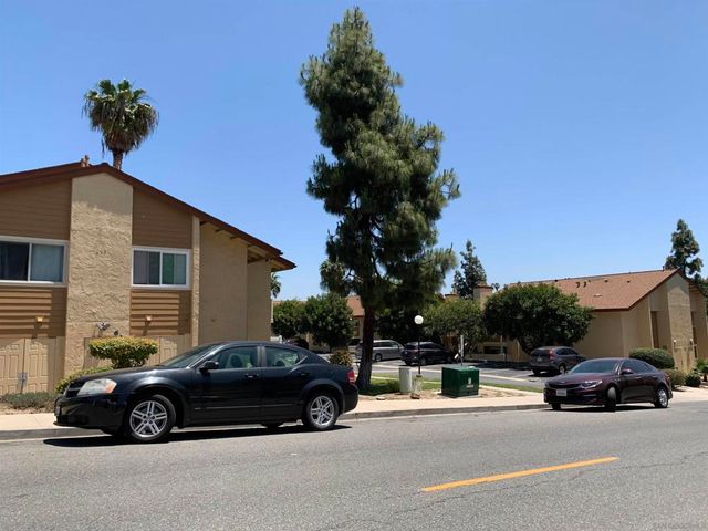 621 R Ave 22, National City, CA 91950