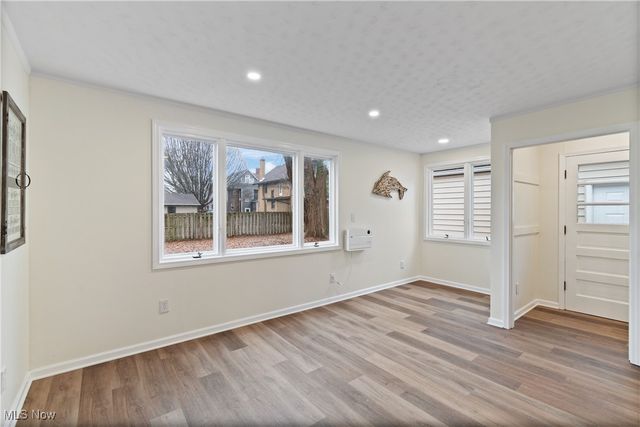 159 White Pond Drive, Akron, OH 44313