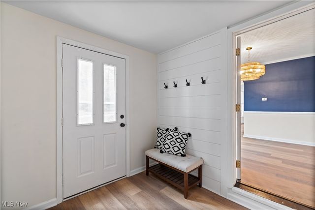 159 White Pond Drive, Akron, OH 44313