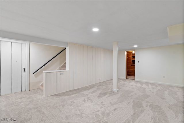 159 White Pond Drive, Akron, OH 44313