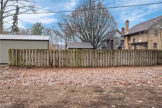 159 White Pond Drive, Akron, OH 44313