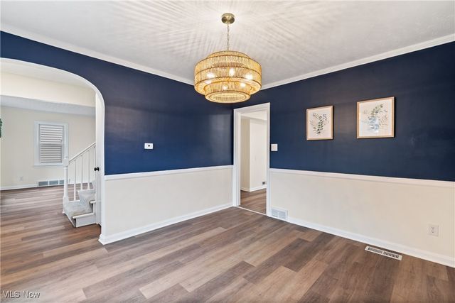 159 White Pond Drive, Akron, OH 44313