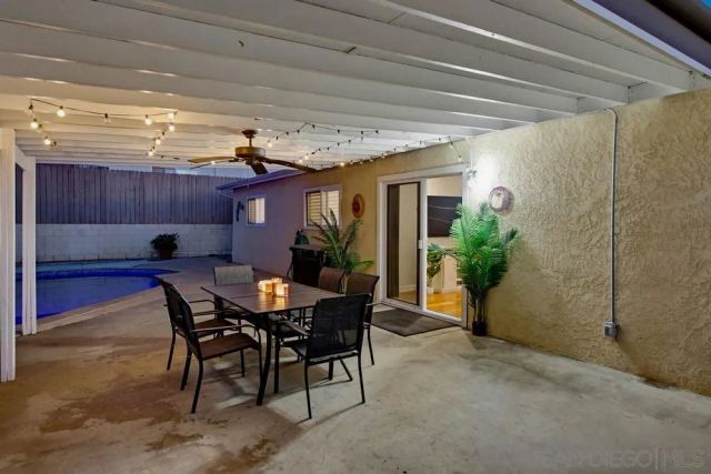 11038 Larkridge St, Santee, CA 92071