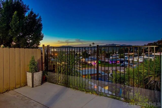 11038 Larkridge St, Santee, CA 92071