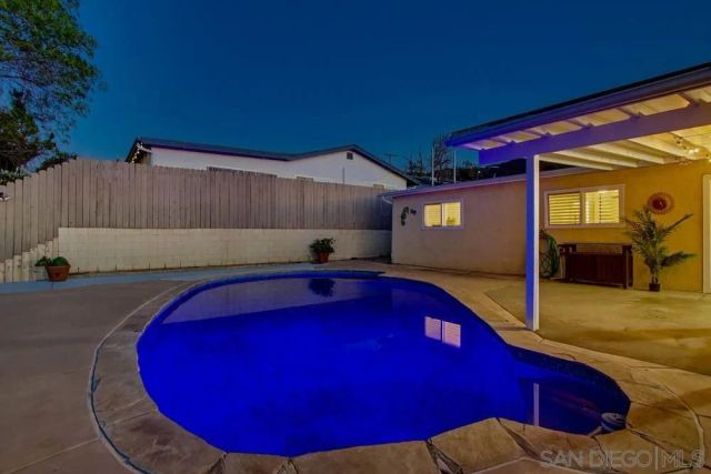 11038 Larkridge St, Santee, CA 92071