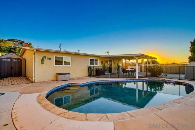 11038 Larkridge St, Santee, CA 92071