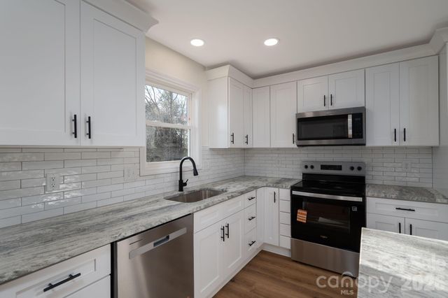 1928 Noles Circle, Lincolnton, NC 28092