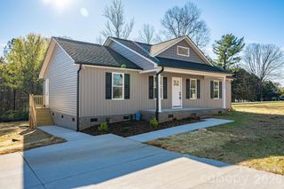 1928 Noles Circle, Lincolnton, NC 28092