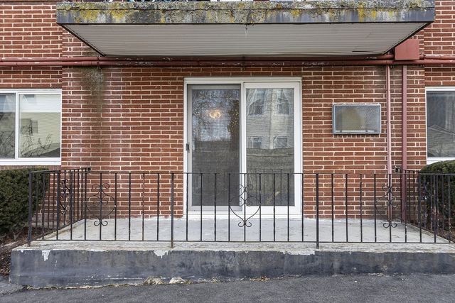 80 Main St 4, Malden, MA 02148