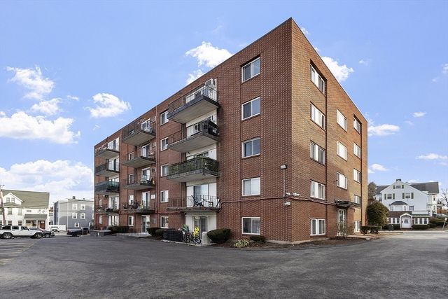 80 Main St 4, Malden, MA 02148