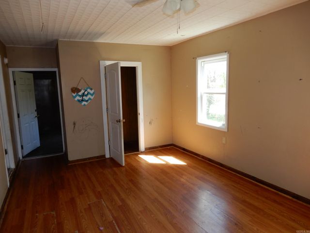 901 West, Kensett, AR 72082