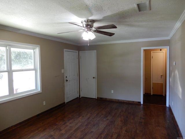 901 West, Kensett, AR 72082