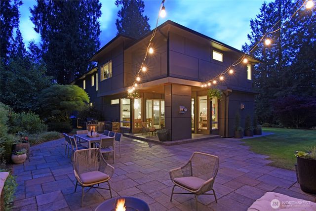 8587 Springridge Road NE, Bainbridge Island, WA 98110