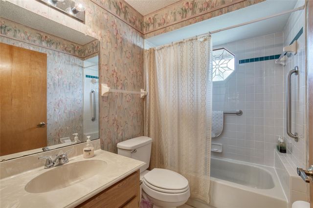 550 WOODGROVE STREET, Ormond Beach, FL 32174