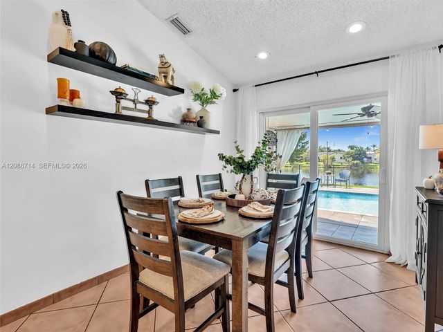 8500 NW 7th Street, Pembroke Pines, FL 33024