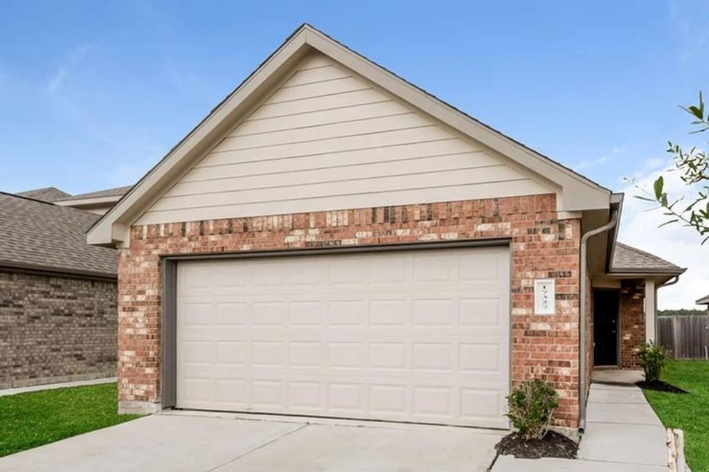 17327 Cuthbert Street, Humble, TX 77346
