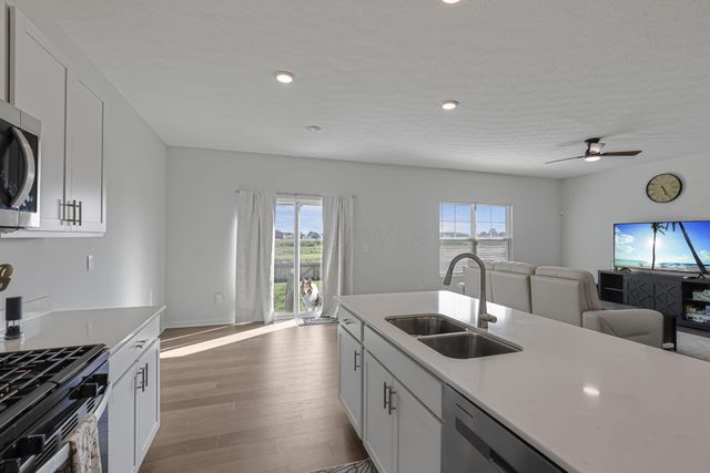 758 Leslie Drive, Plain City, OH 43064