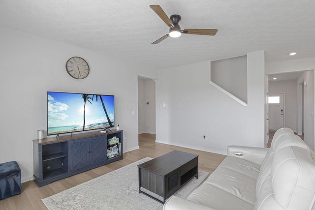758 Leslie Drive, Plain City, OH 43064