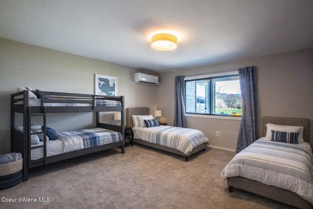 475 Campbell Point RD, Laclede, ID 83841