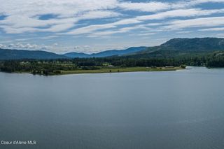 475 Campbell Point RD, Laclede, ID 83841