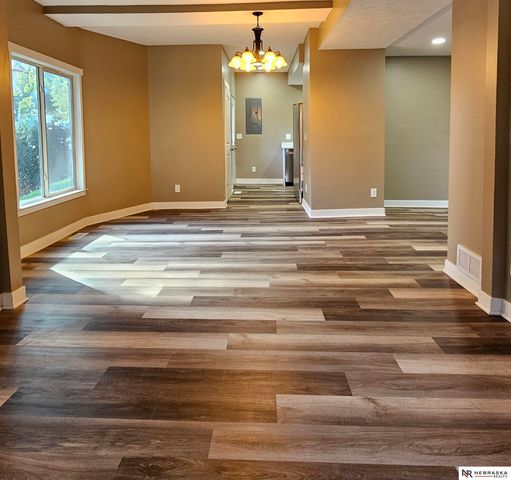 3734 S 23rd Street, Omaha, NE 68107