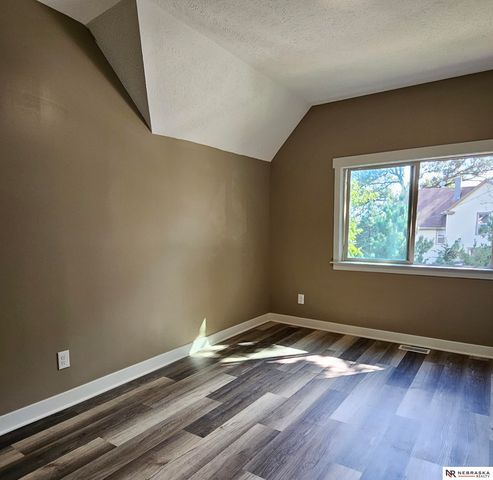 3734 S 23rd Street, Omaha, NE 68107