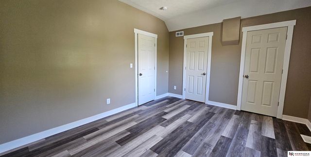 3734 S 23rd Street, Omaha, NE 68107