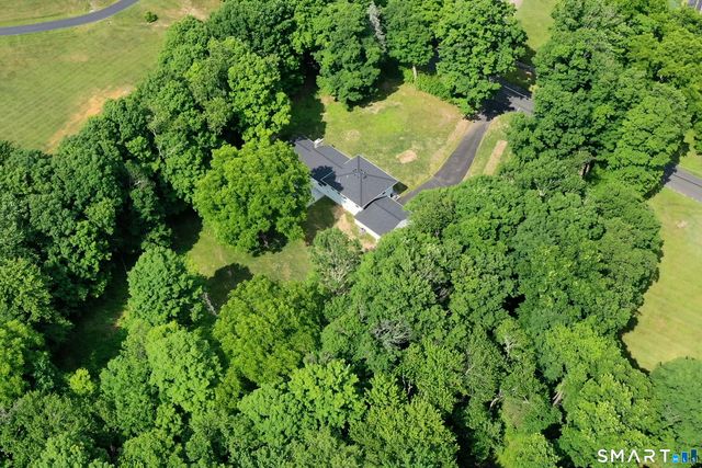 52 Curtis Road, Bridgewater, CT 06752