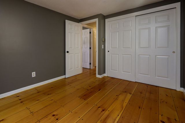 14 Greensward Drive, Grantham, NH 03753