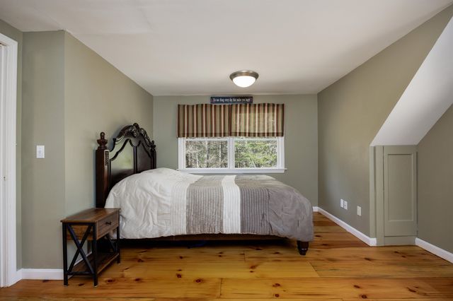 14 Greensward Drive, Grantham, NH 03753