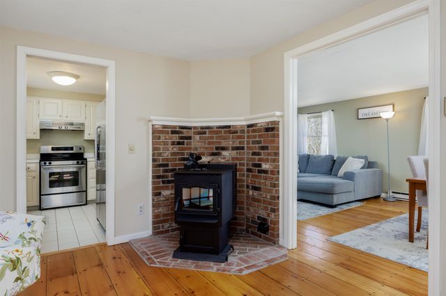 14 Greensward Drive, Grantham, NH 03753