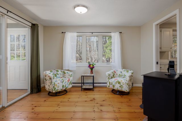 14 Greensward Drive, Grantham, NH 03753