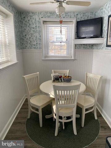 908 ROBERTS AVE, Drexel Hill, PA 19026