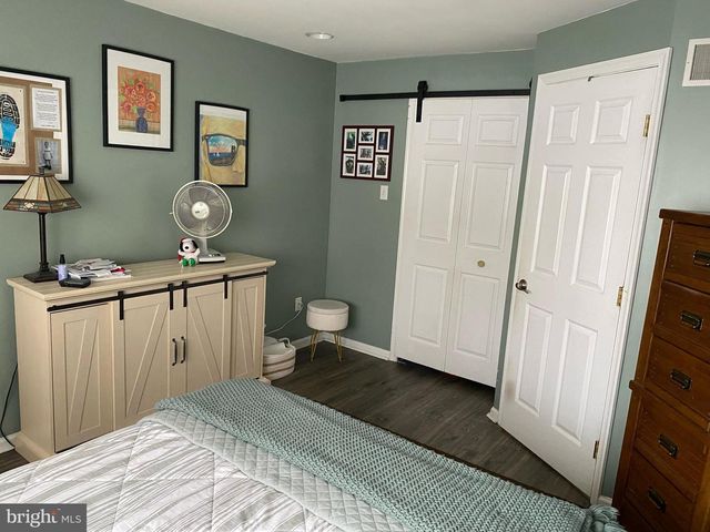 908 ROBERTS AVE, Drexel Hill, PA 19026