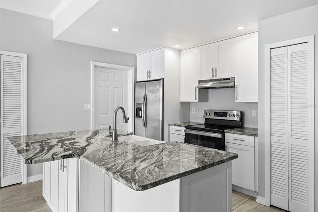 700 HARBOUR ISLAND 238, Tampa, FL 33602