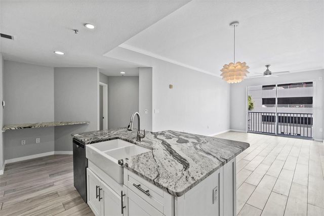 700 HARBOUR ISLAND 238, Tampa, FL 33602