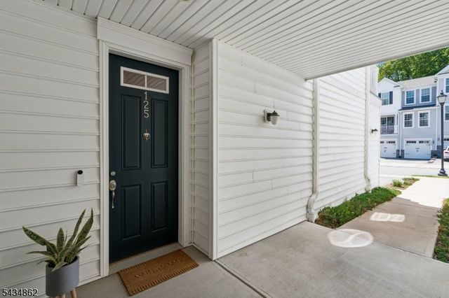 125 SEQUOIA DRIVE, Cedar Grove Twp., NJ 07009