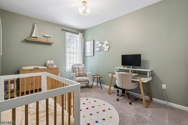 125 SEQUOIA DRIVE, Cedar Grove Twp., NJ 07009