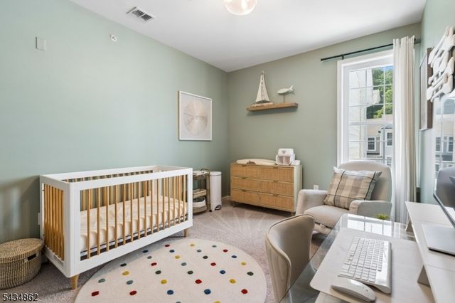 125 SEQUOIA DRIVE, Cedar Grove Twp., NJ 07009